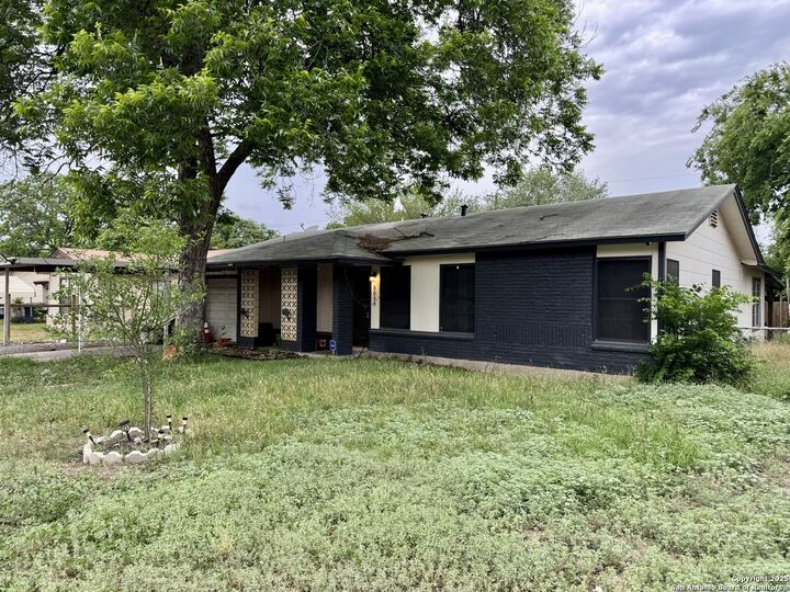 5039 Bayhead  San Antonio TX 78220 photo