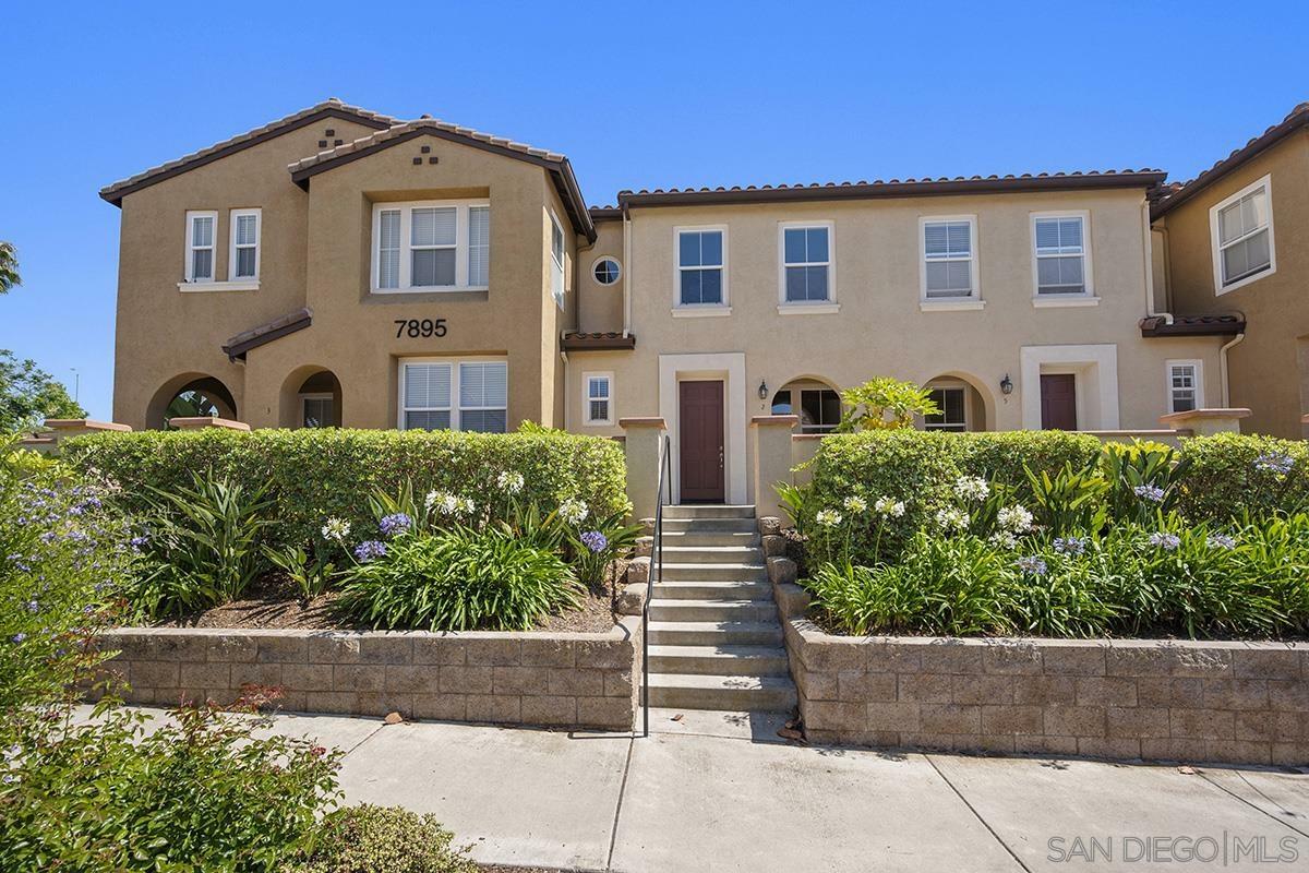 Property Photo: 7895 Via Montebello 2 CA 92129