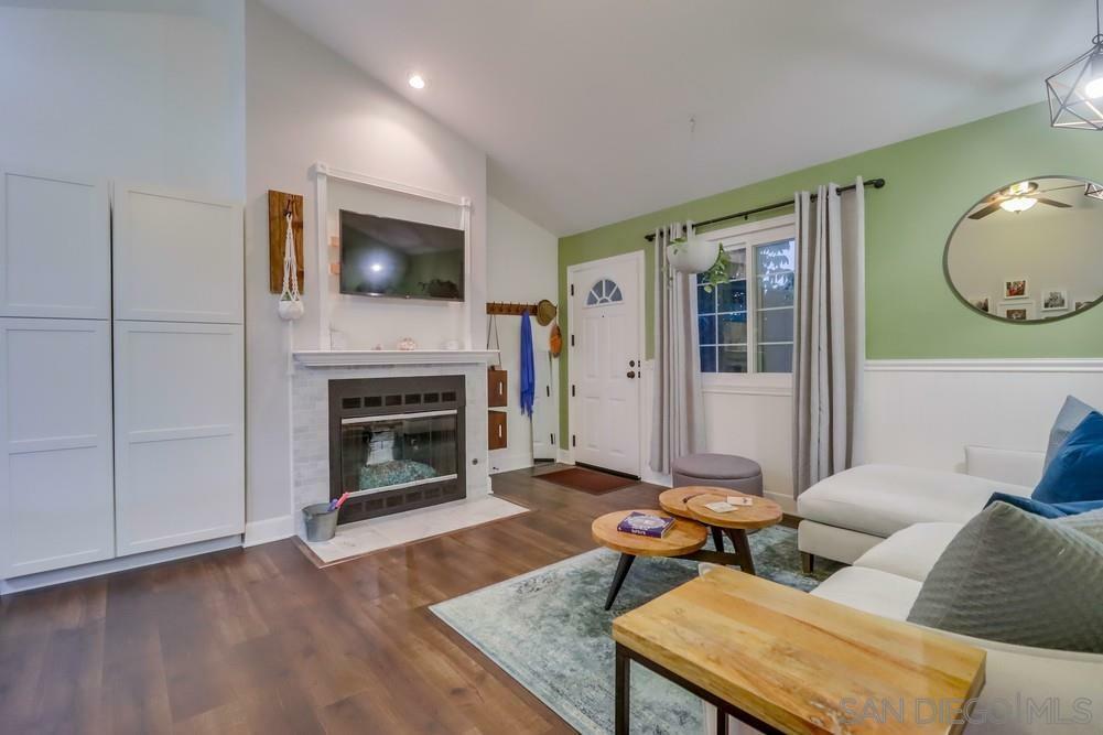Property Photo: 4320 Mentone St 4 CA 92107