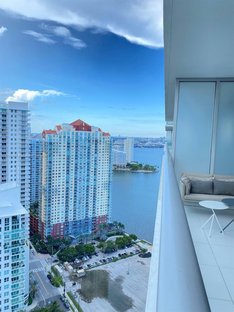 1300 Brickell Bay Dr 3501  Miami FL 33131 photo