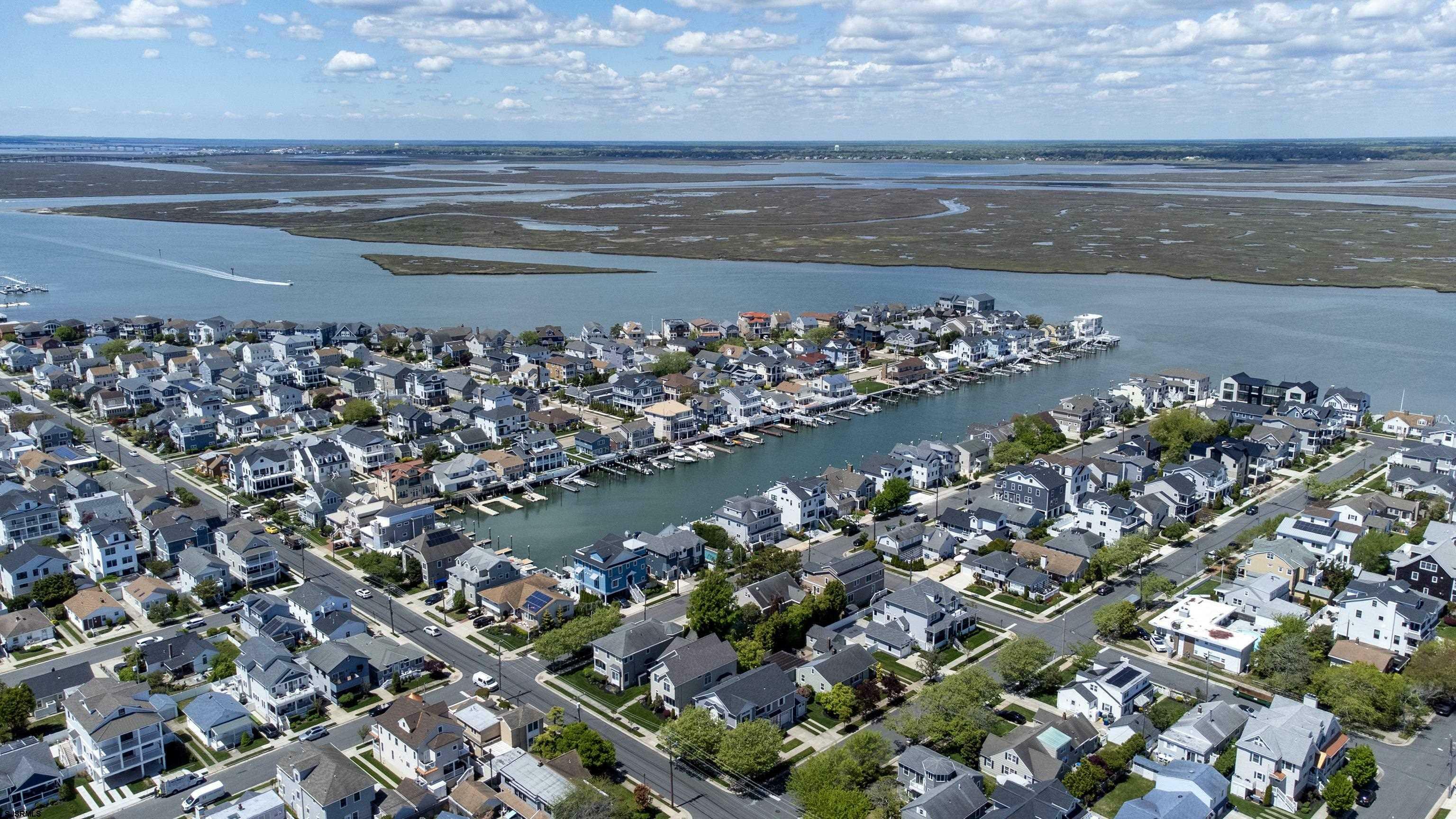 Property Photo: 411 N Rumson Ave NJ 08402
