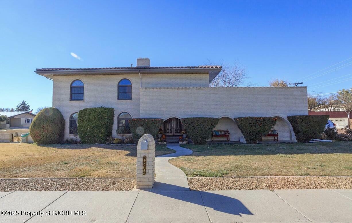 Property Photo:  2205 N Santiago Avenue  NM 87401 
