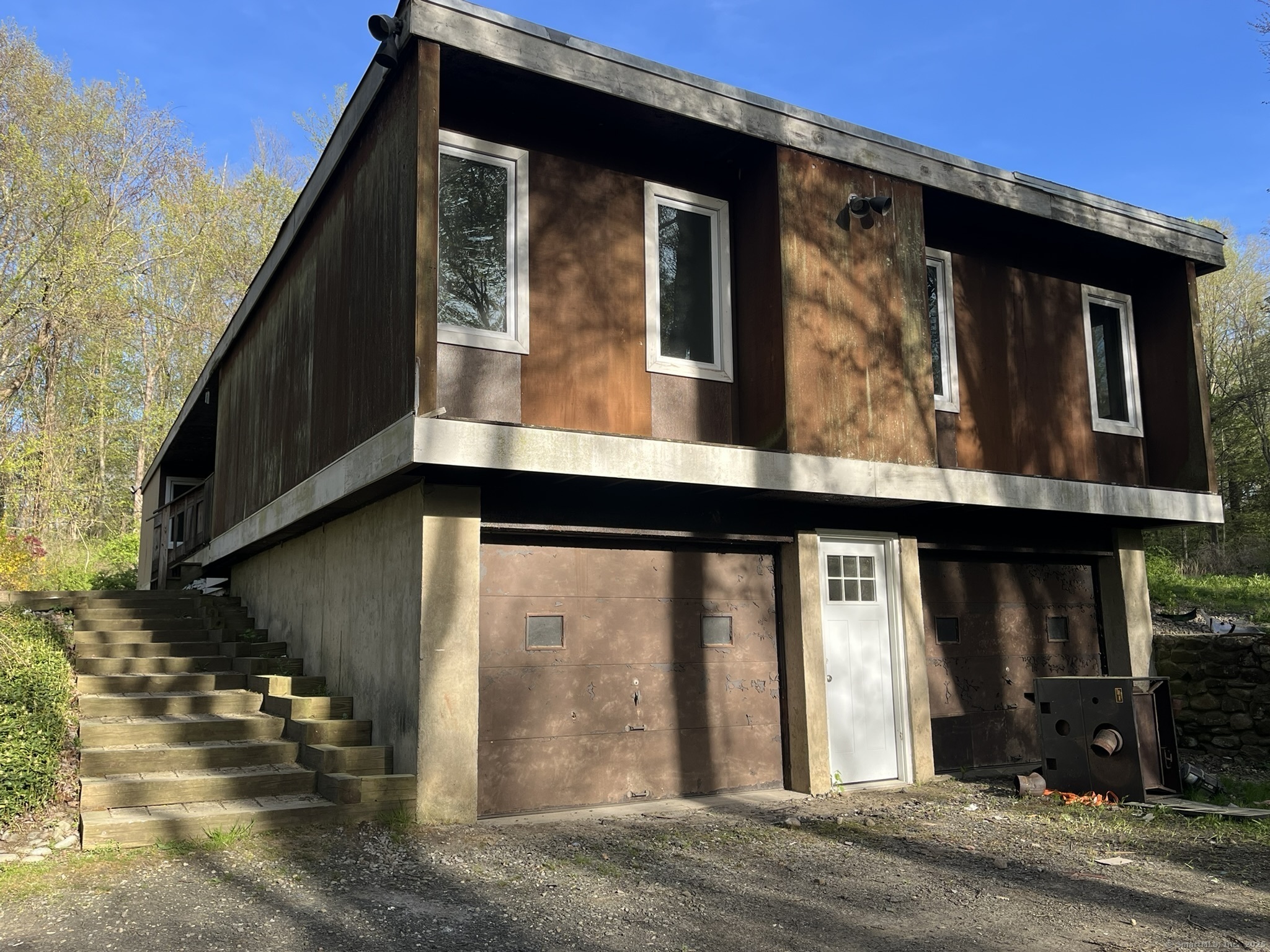 Property Photo: 200 Valley Road CT 06524