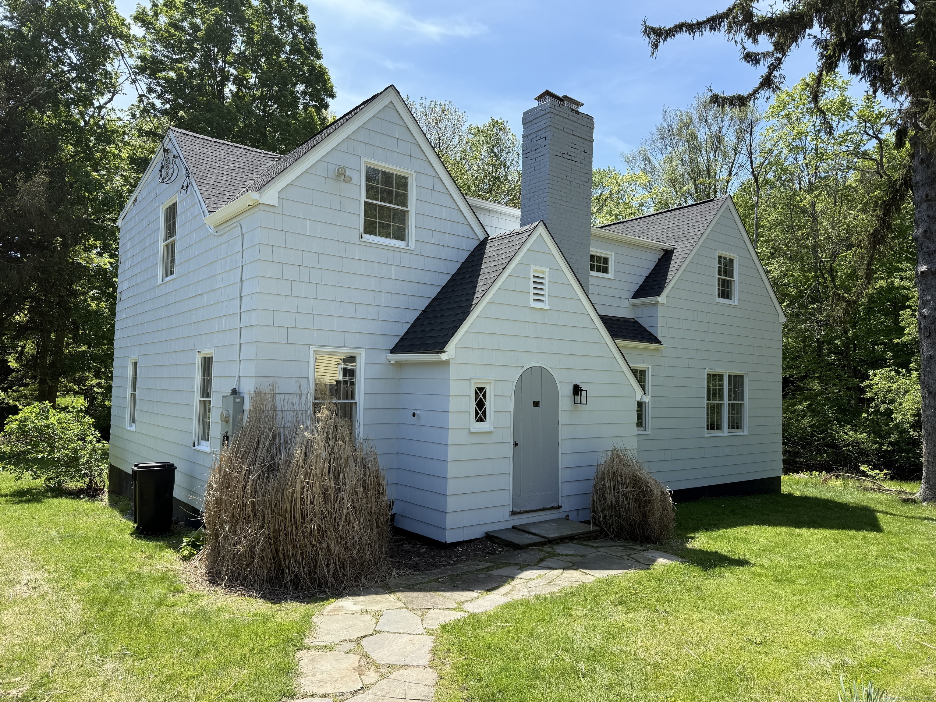 Property Photo: 195 Old Kings Highway CT 06897