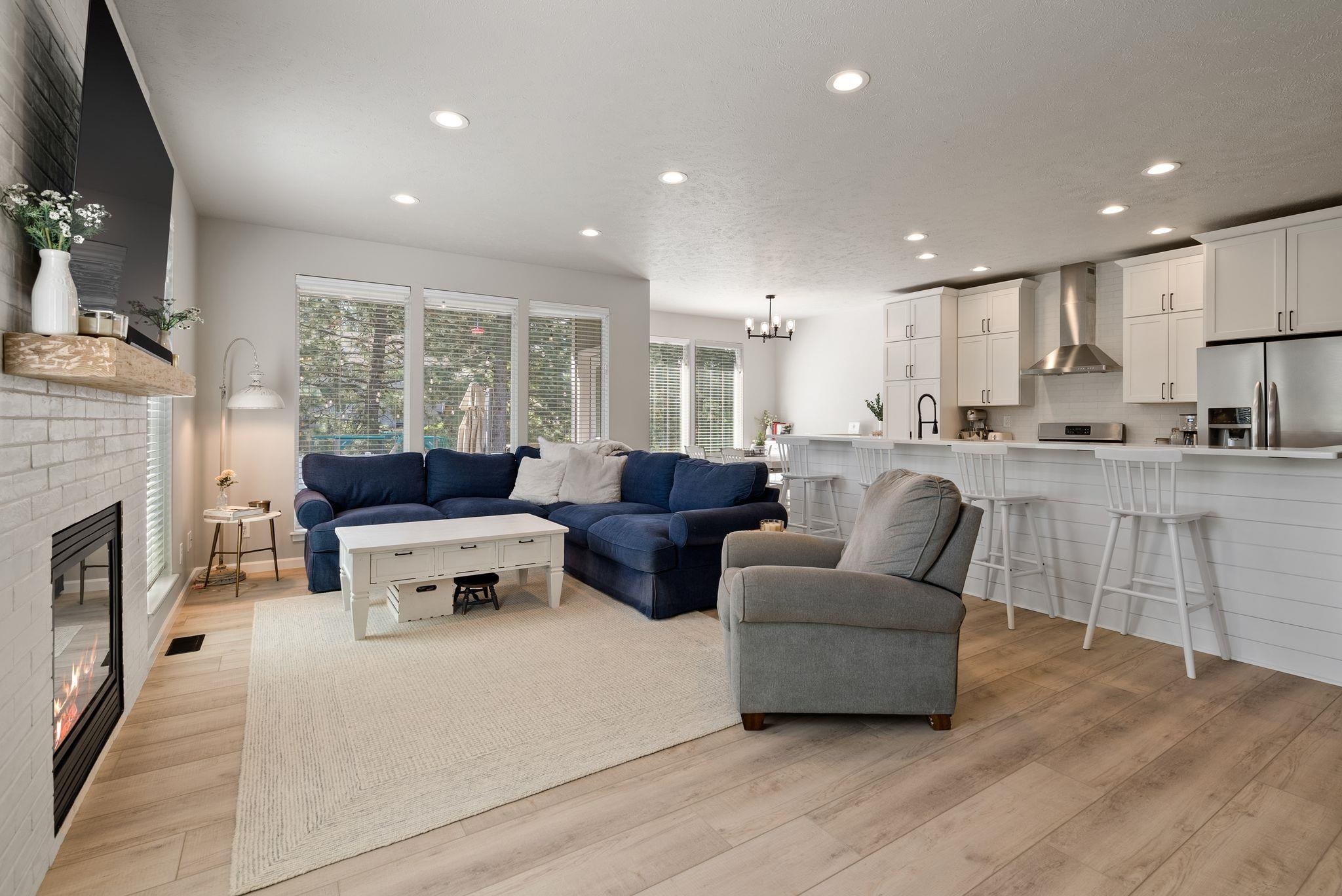 Property Photo: 4504 E 34th Ln WA 99223