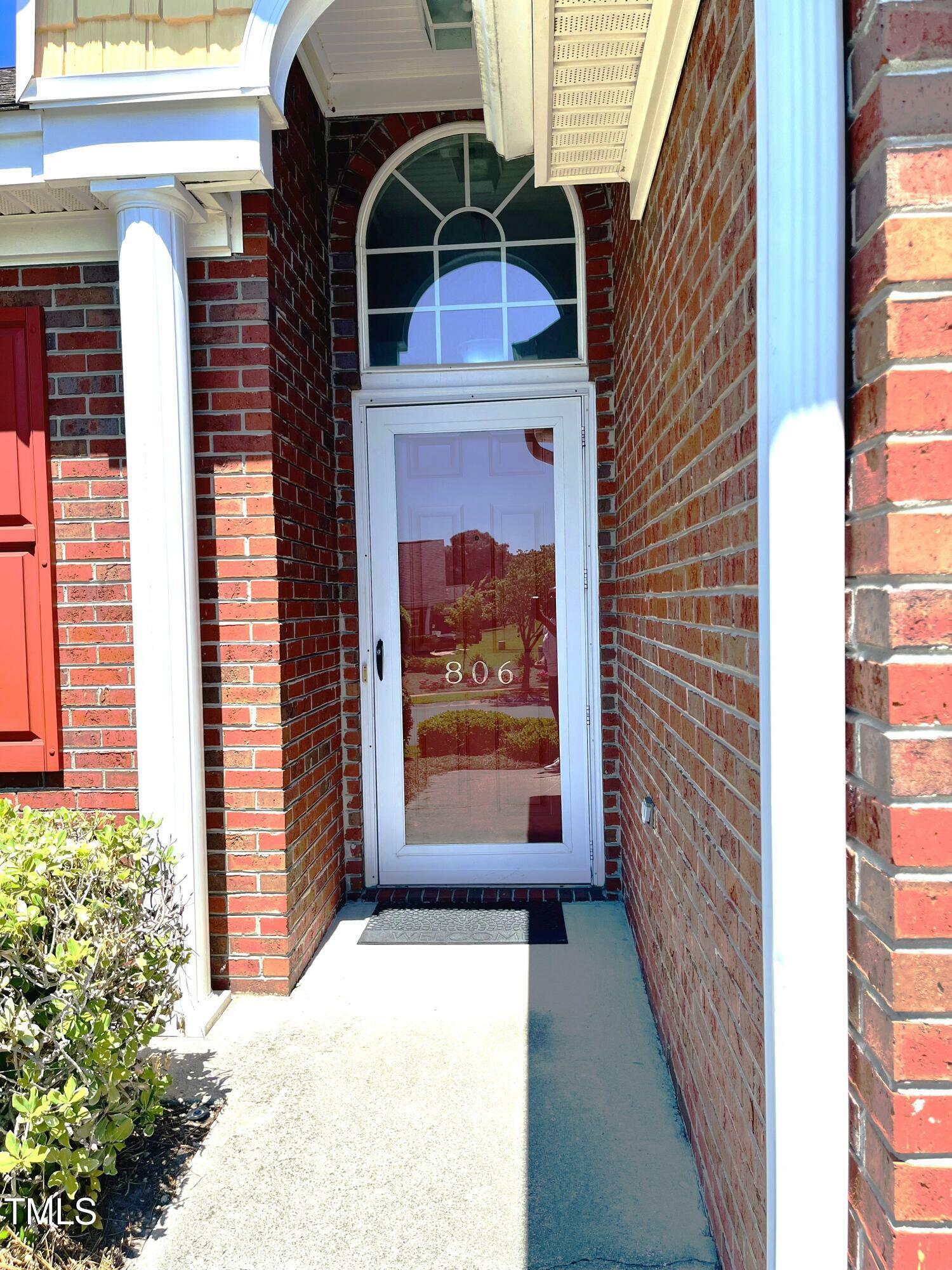 Property Photo: 806 Shelton Court NC 28412