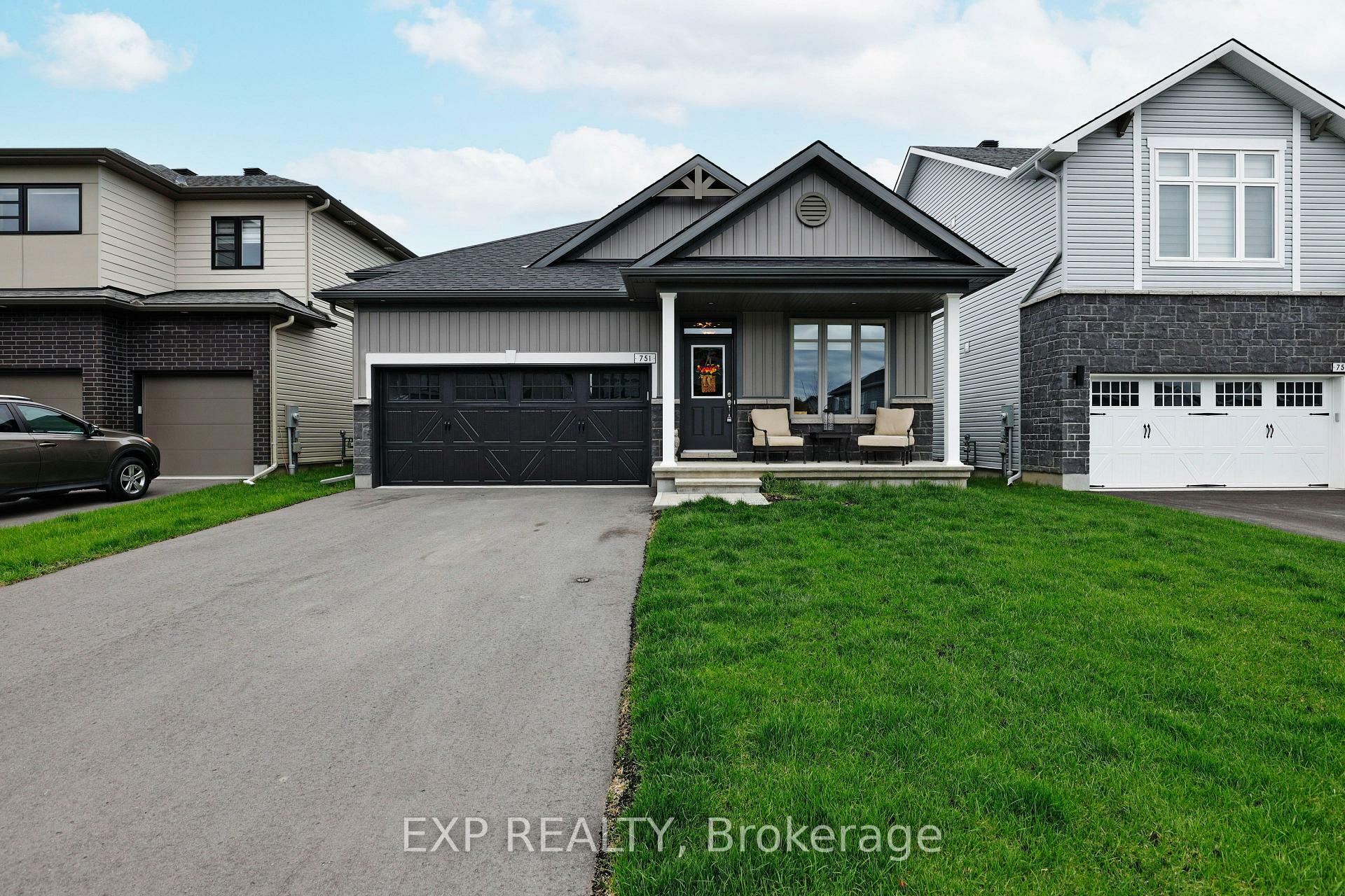 Property Photo: 751 Petanque Crescent S ON K4A 3R4