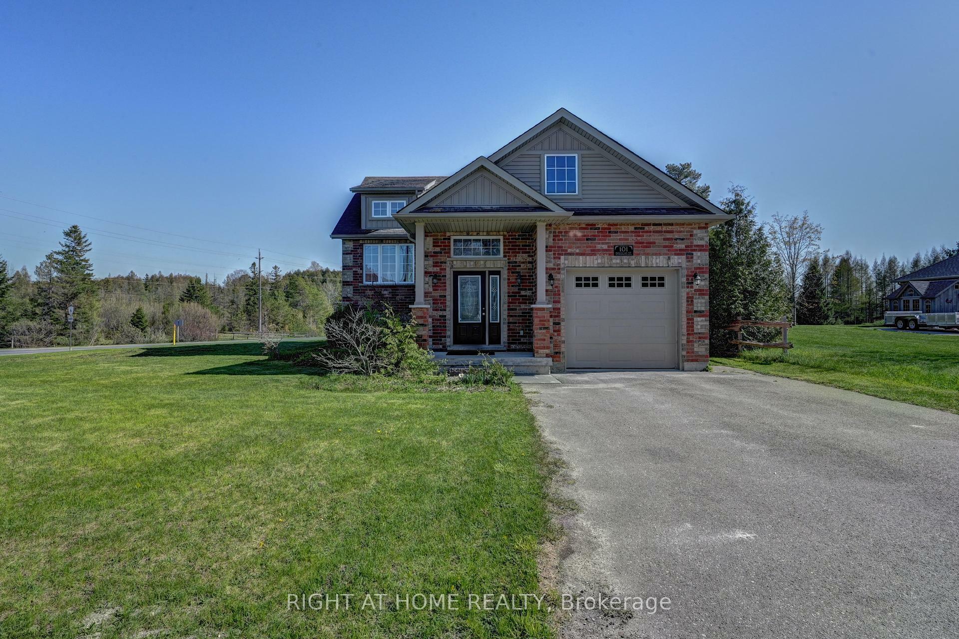Property Photo: 101 Douglas Street ON N0G 1R0