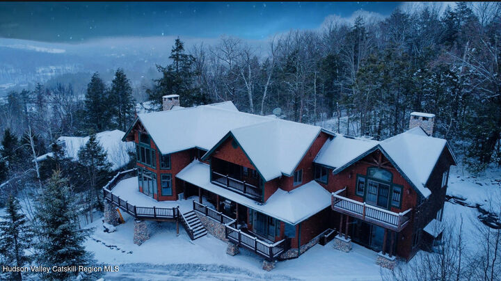 Property Photo:  150 Trailside Road  NY 12496 