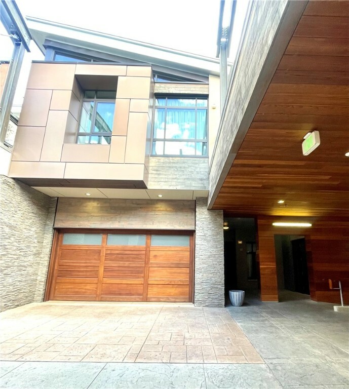 215 25th Street 7  Downtown Pgh PA 15222 photo