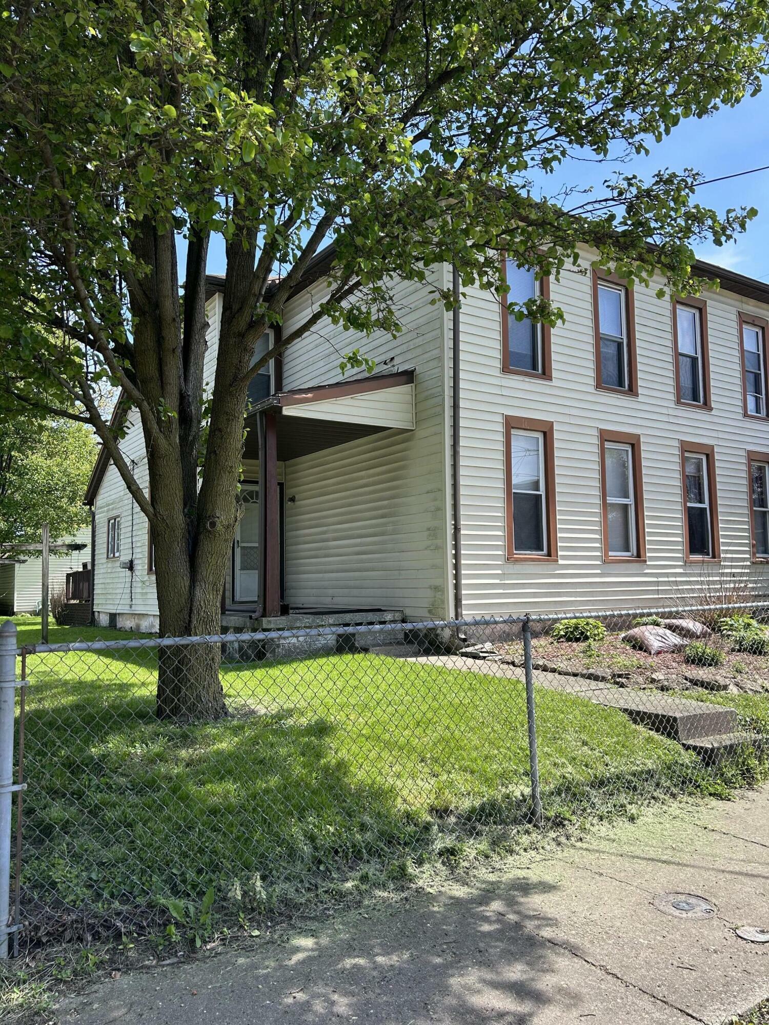 Property Photo: 956 Park Avenue OH 45503