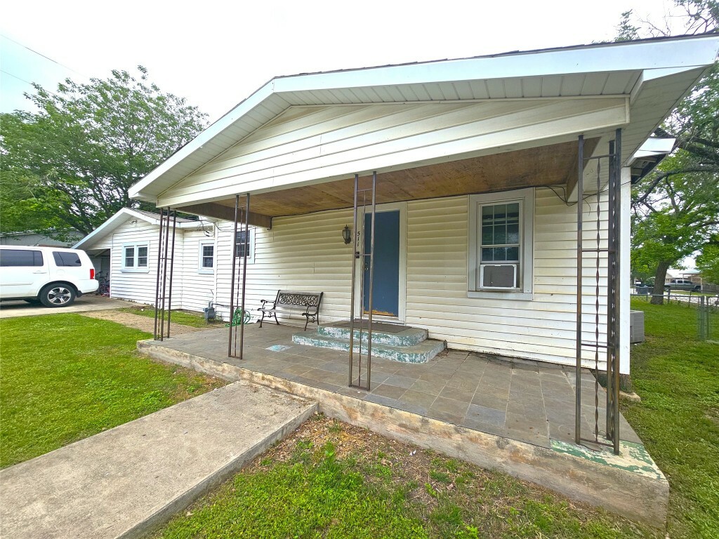 511 S Meyer Street  Kyle TX 78640 photo