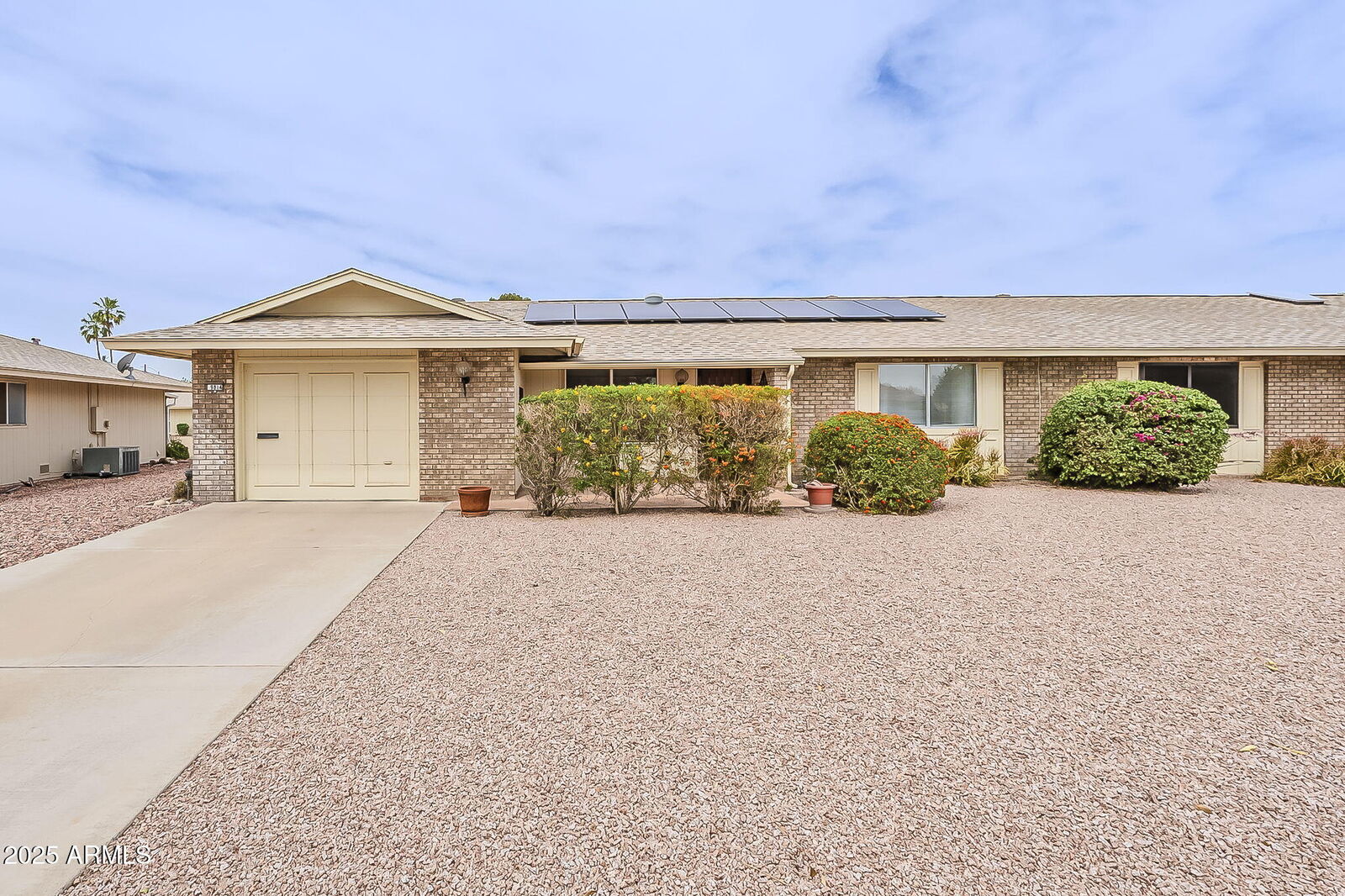 Property Photo: 9814 W Long Hills Drive AZ 85351
