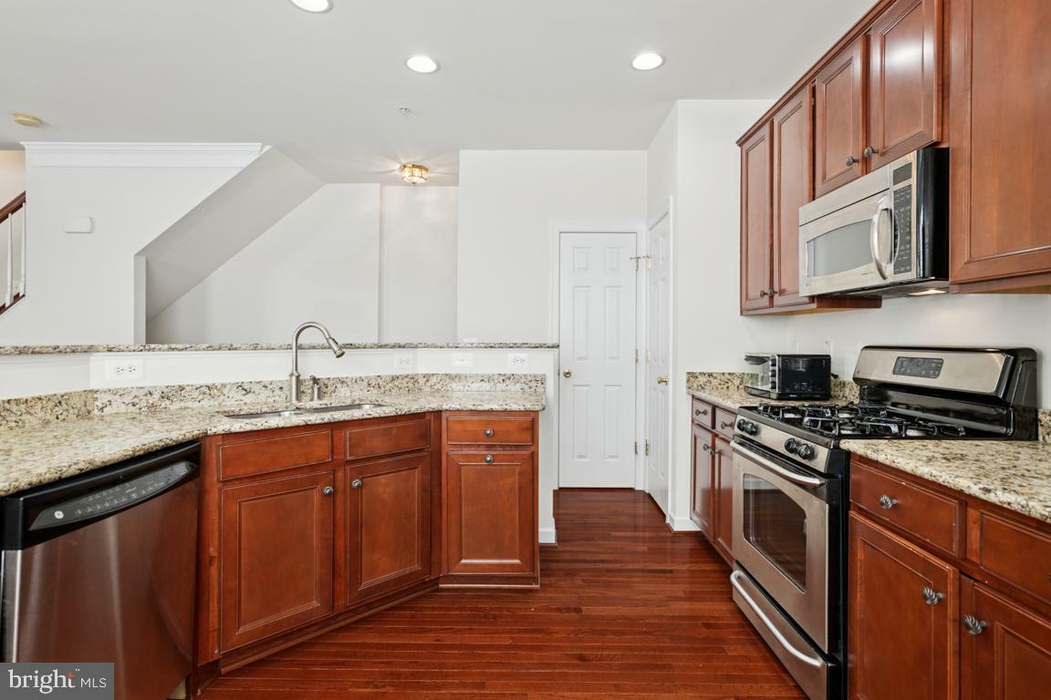 Property Photo: 2529 Pascal Place VA 20171