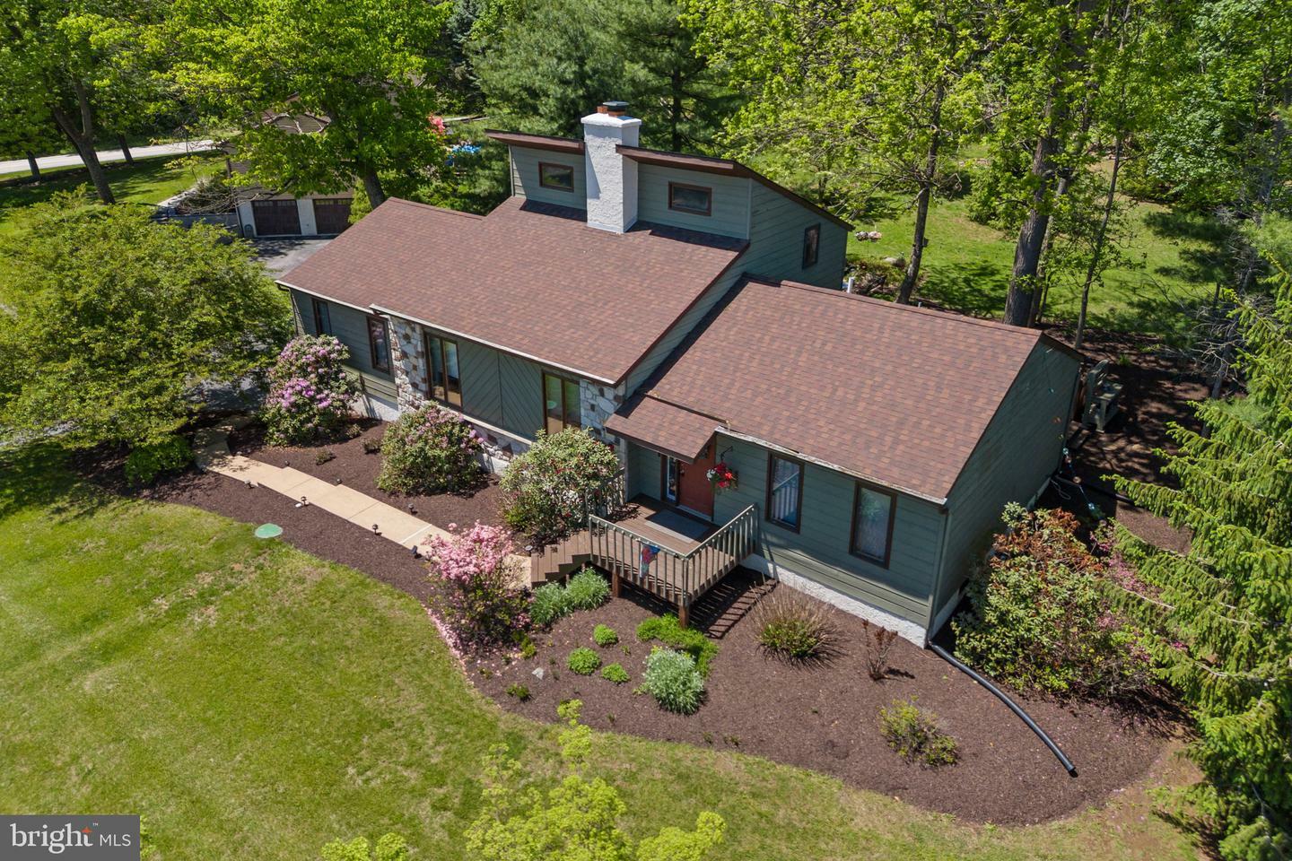 Property Photo: 4 Fox Ridge Road PA 19343