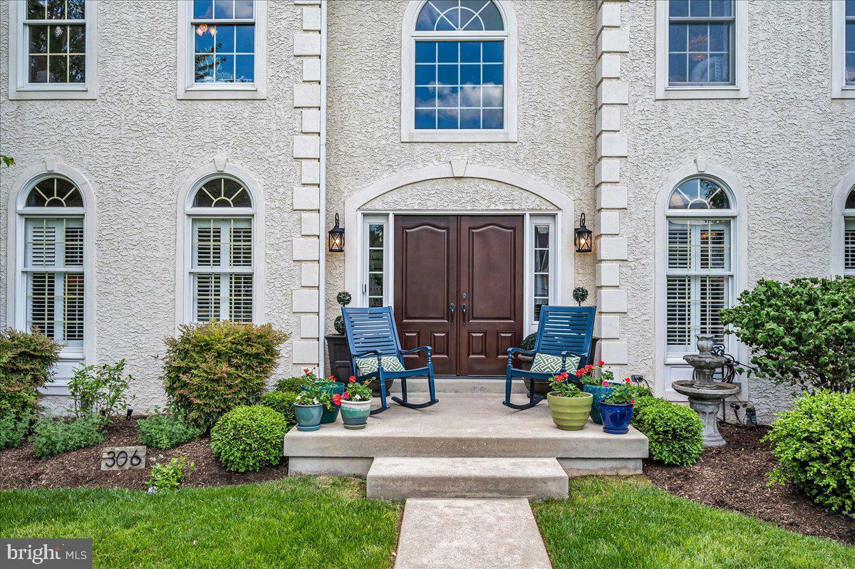 Property Photo: 306 Rose Glen Lane PA 19348