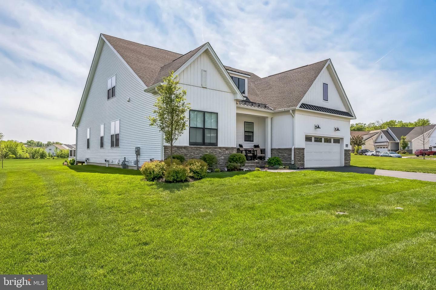 Property Photo: 216 Nelson Drive PA 19002