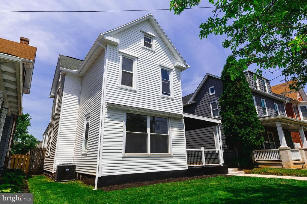 Property Photo:  725 Hummel Avenue  PA 17043 