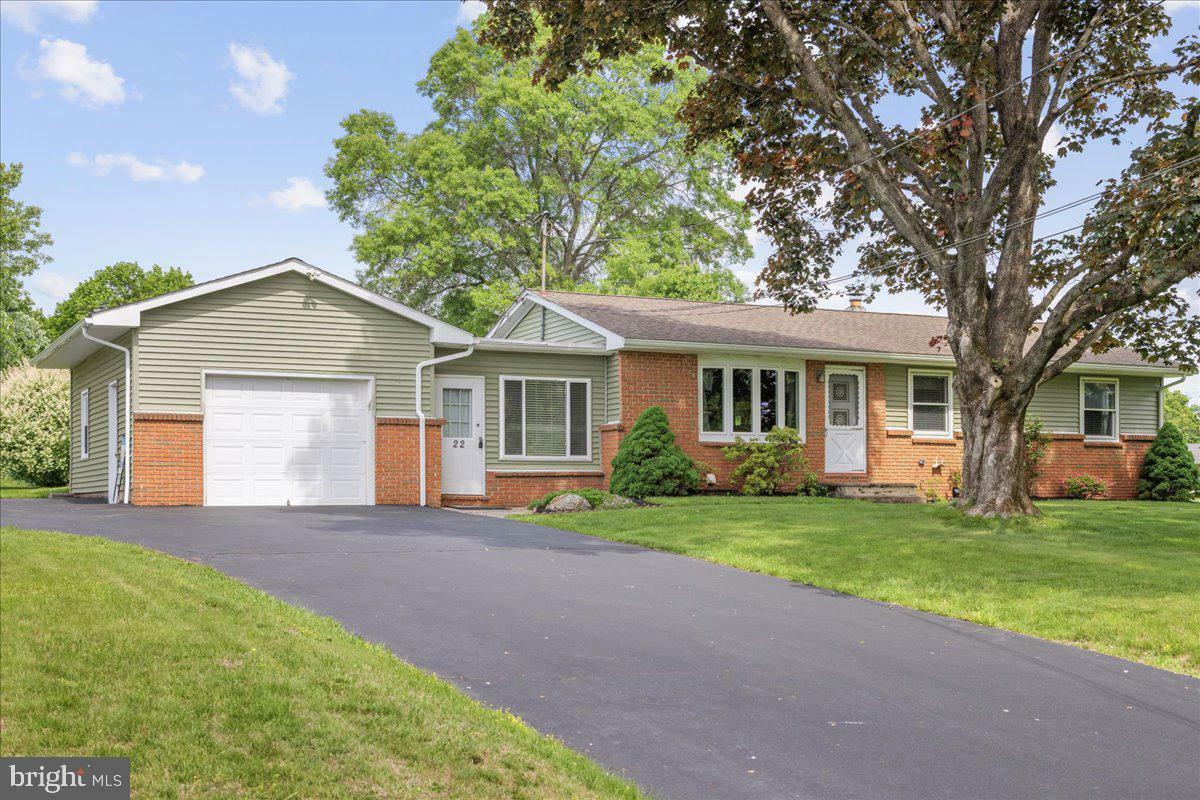 Property Photo: 22 Center Road PA 19518