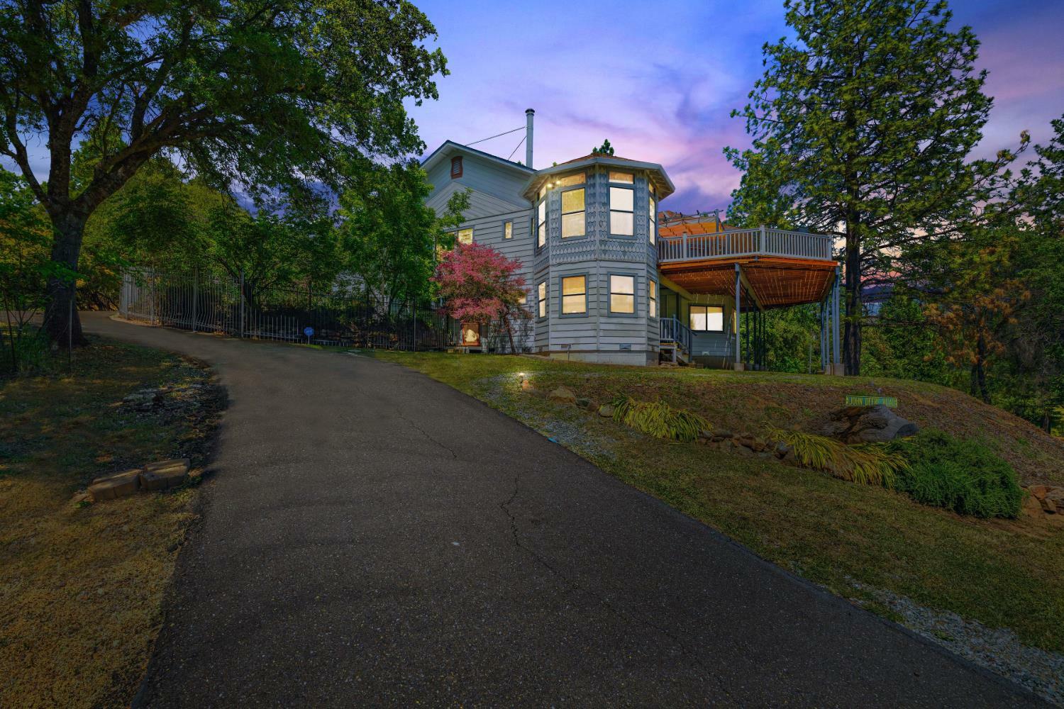 Property Photo:  14001 Surrey Junction Lane  CA 95685 