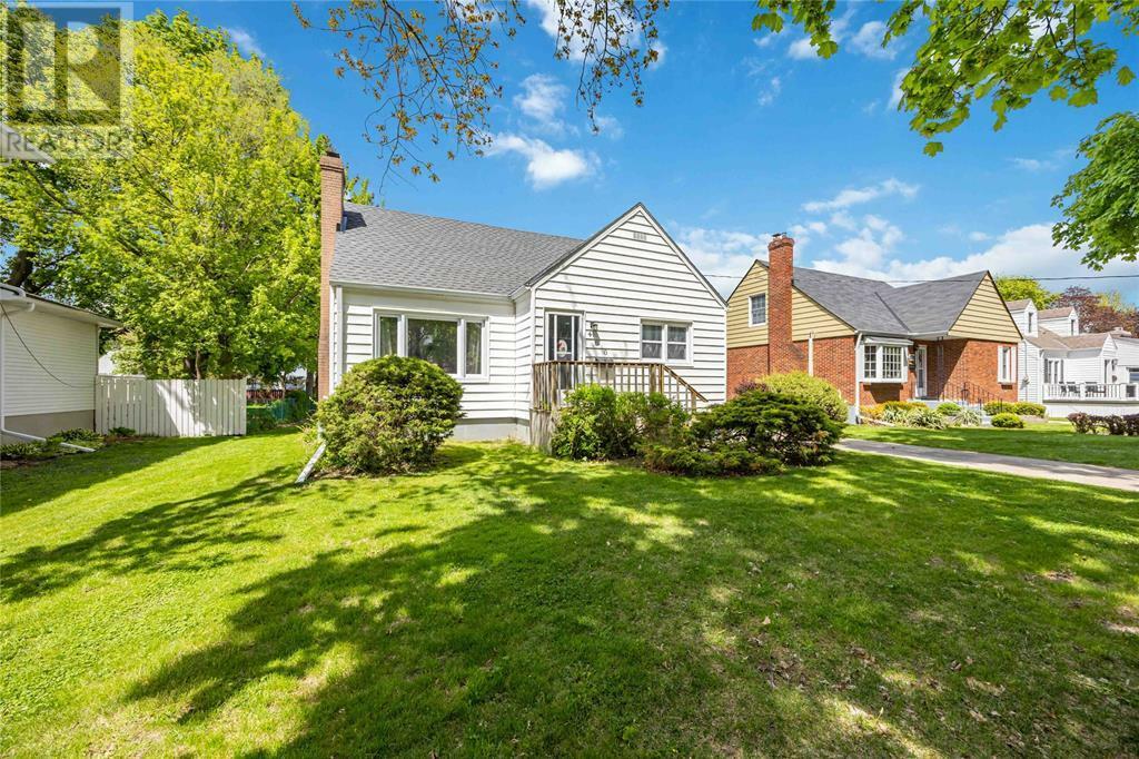 Photo de la propriété: 466 Maxwell Street ON N7T 5E5