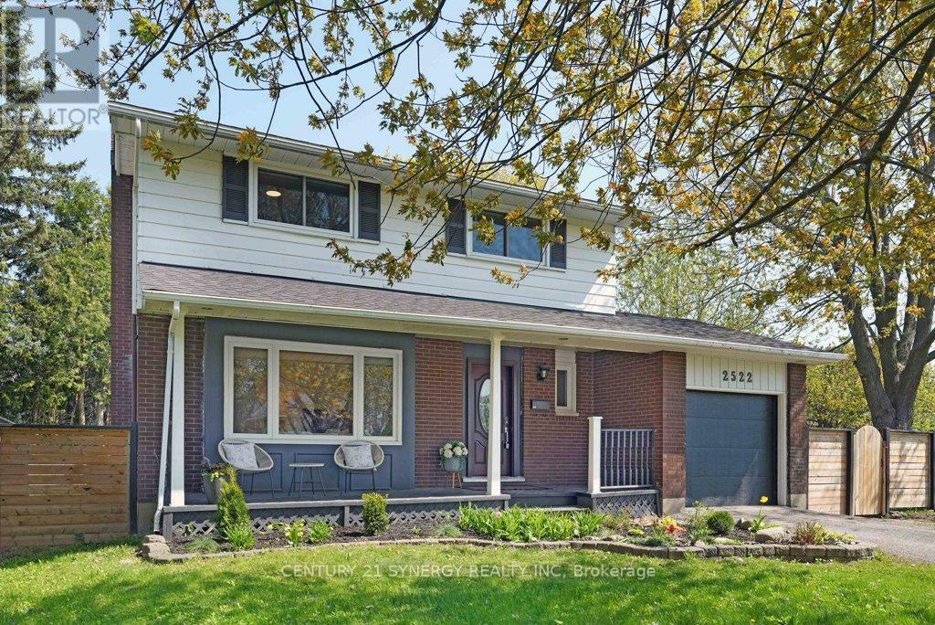 Property Photo: 2522 Needham Crescent ON K1V 6K2