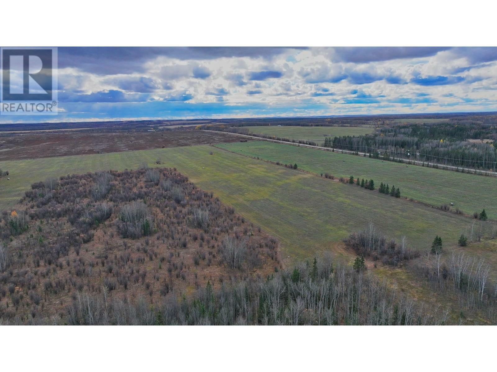 Photo de la propriété:  Sec 15 193 Road  BC V0C 1Y0 