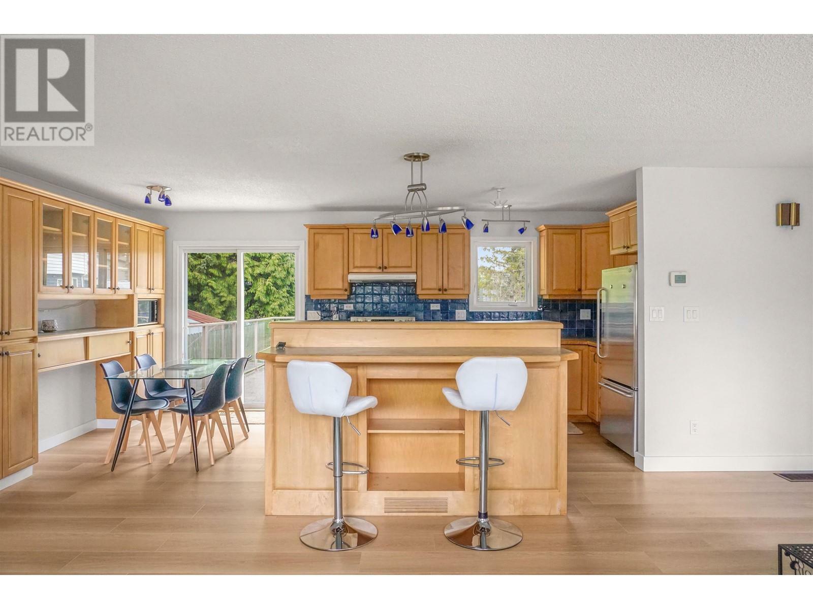Property Photo: 40 Gwyn Street BC V8C 1C9