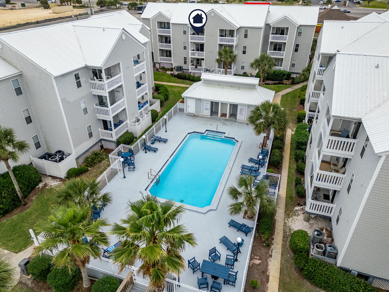 Property Photo:  1330 SE Miracle Strip Parkway 309  FL 32548 