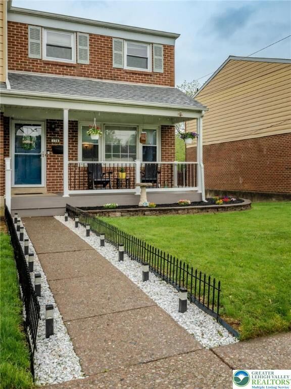 174 Front Street  Hellertown Borough PA 18055 photo