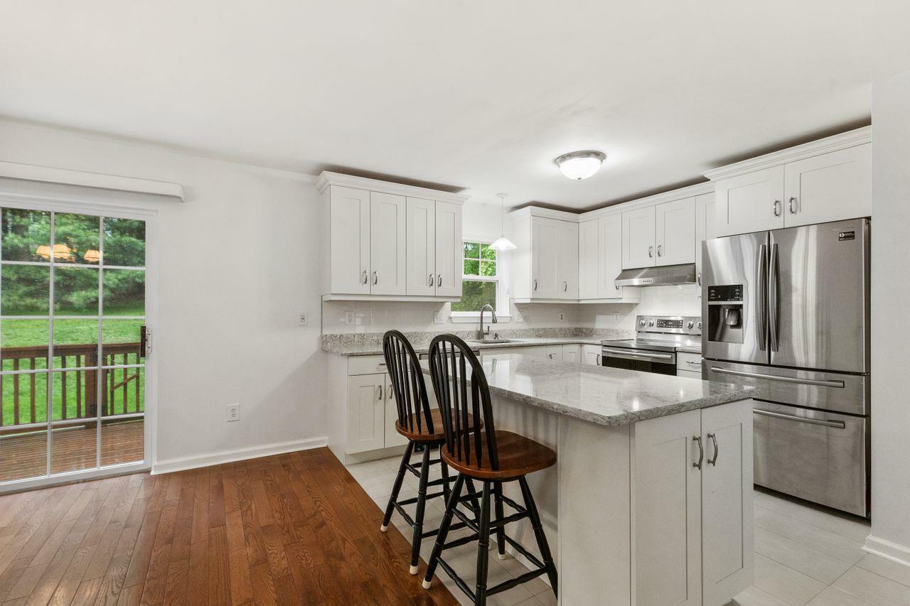 Property Photo: 123 Park Rd Extension NY 10526