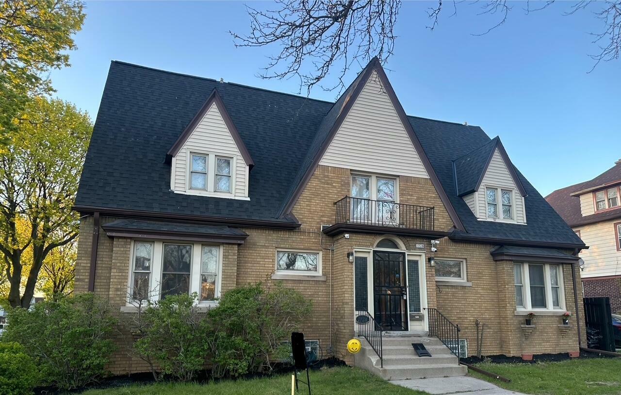 Property Photo: 1728 W Capitol Dr WI 53206