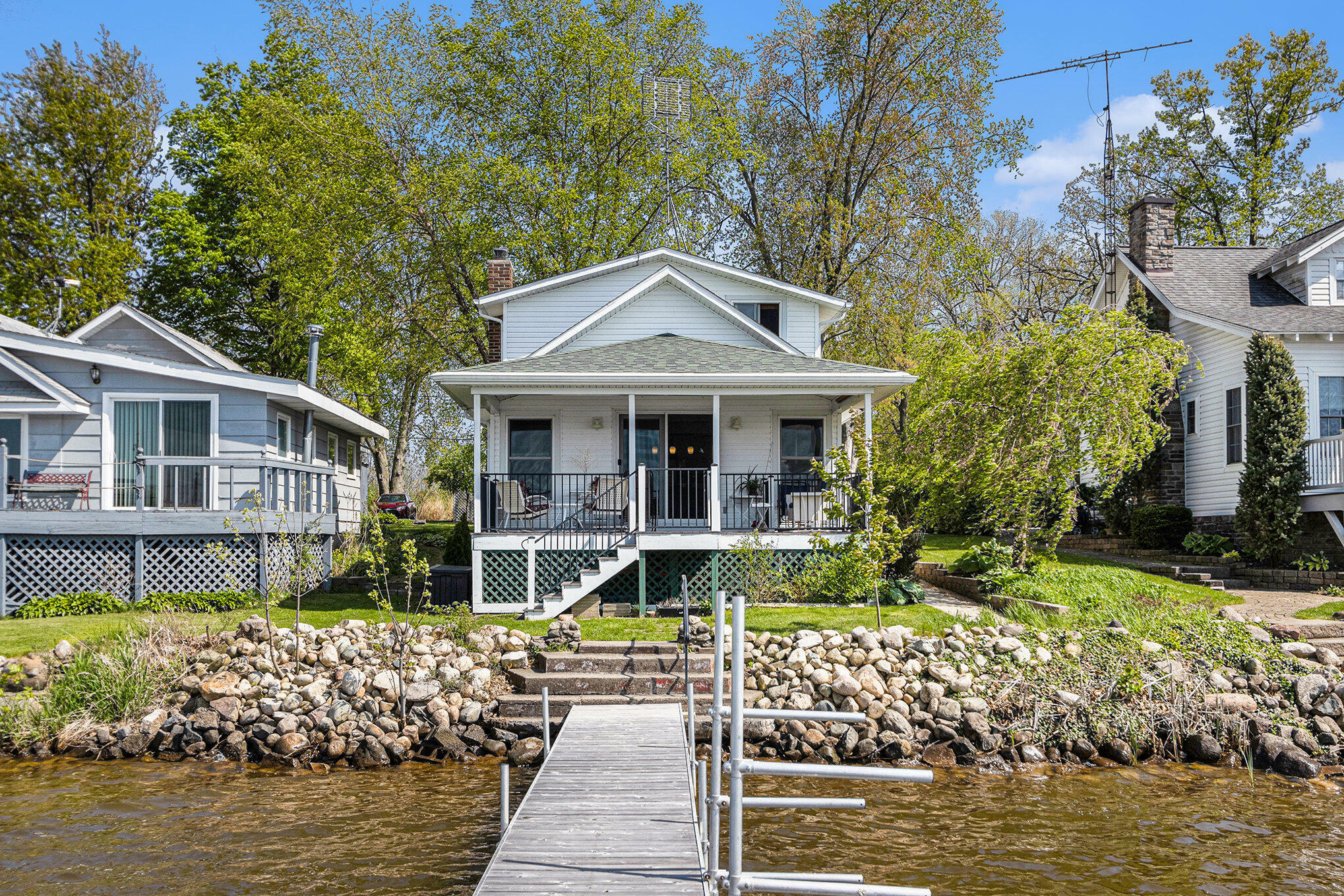 Property Photo: 874 S Werners Landing Drive MI 49028