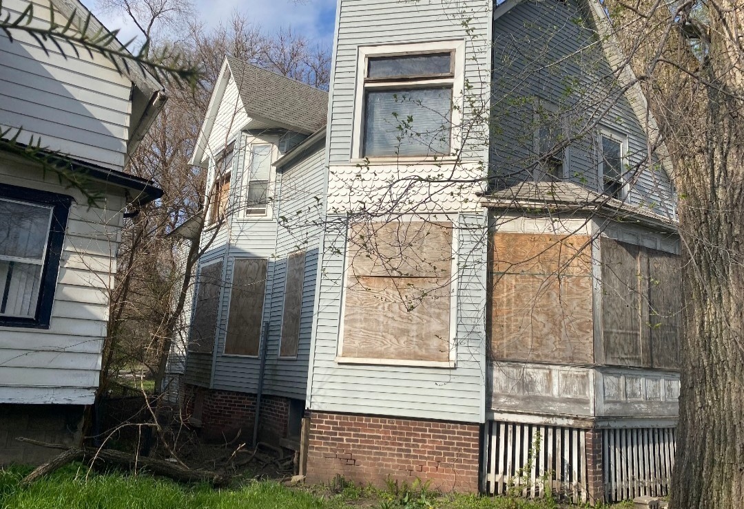 Property Photo: 314 E 134th Street IL 60827