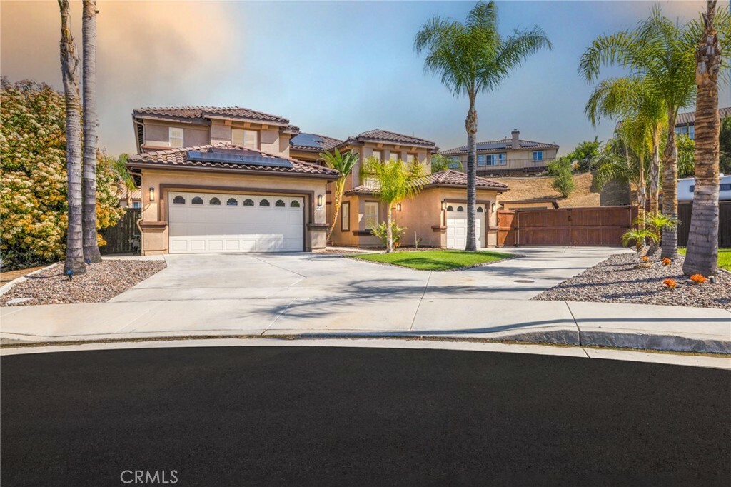 Property Photo: 40411 Catherine Court CA 92562