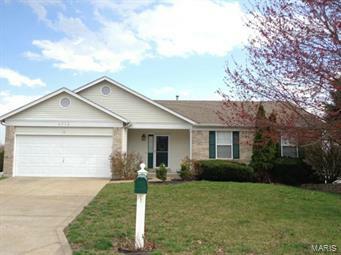 Property Photo: 4014 French Oak Lane MO 63304