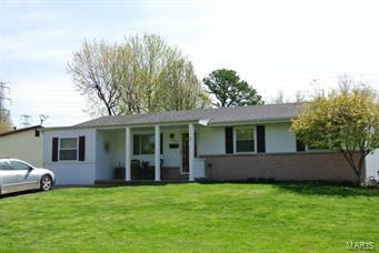 Property Photo: 1440 Angelus Drive MO 63031