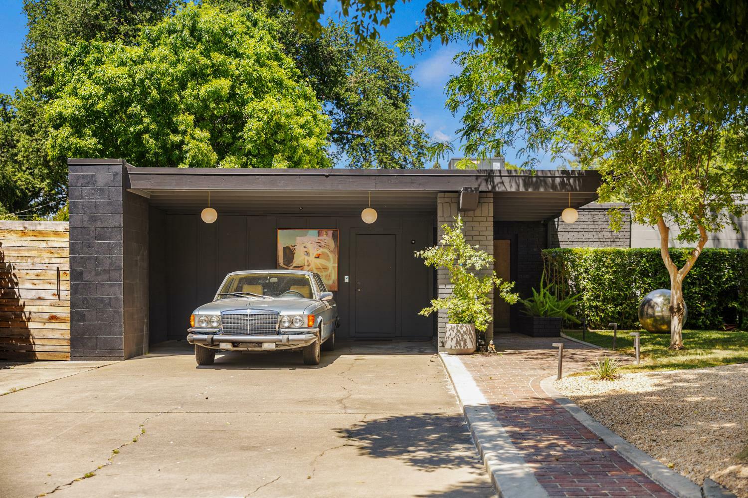 Property Photo:  5301 Valhalla Drive  CA 95608 