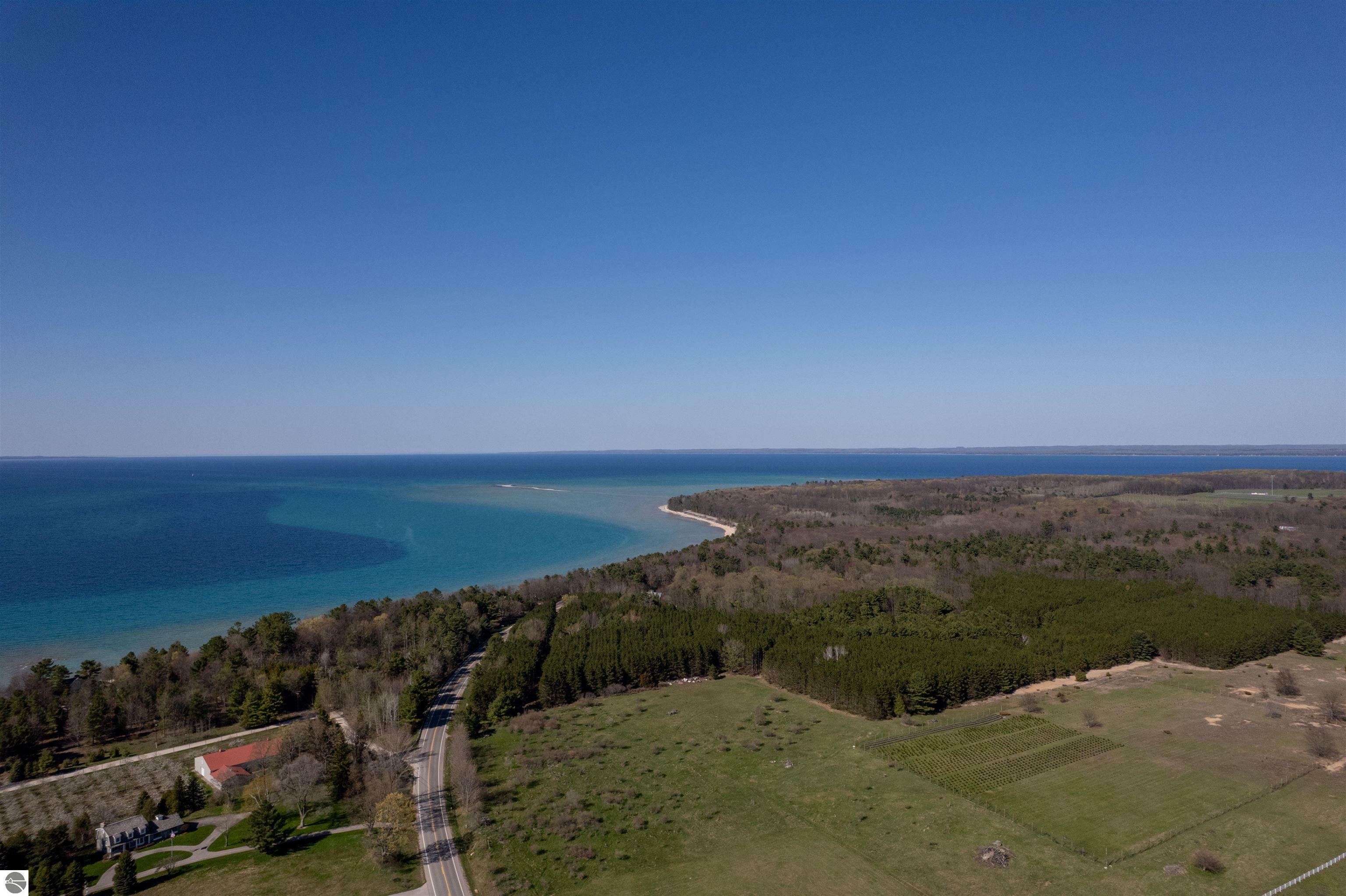 Property Photo:  19855 Eagle Rise Road  MI 49686 