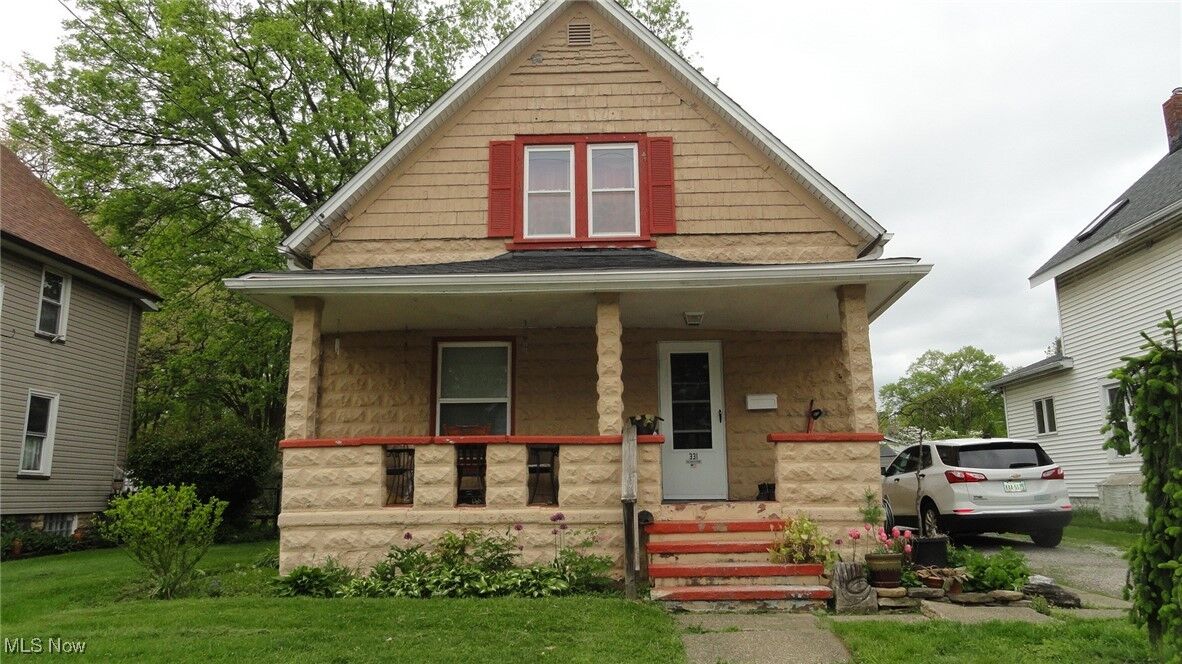 Property Photo:  331 Ashland Avenue  OH 44221 