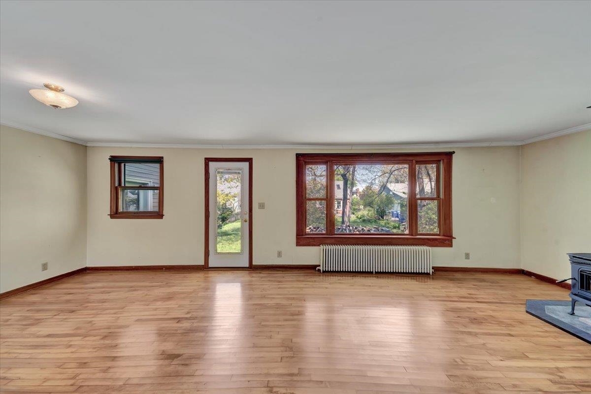 Property Photo: 127 Edgemoor Drive VT 05408