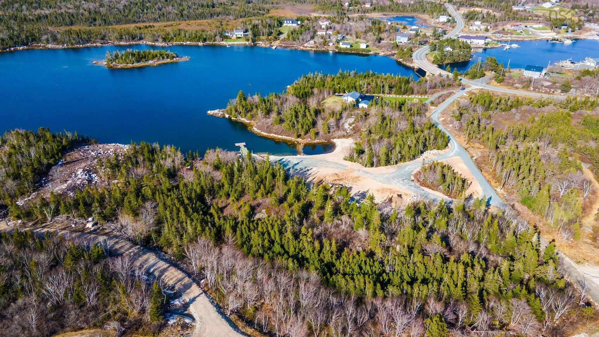 Photo de la propriété: Ketch Harbour Road NS B3L 4Z6