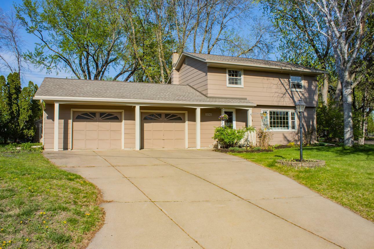 Property Photo: 2840 Frederick Street MN 55109