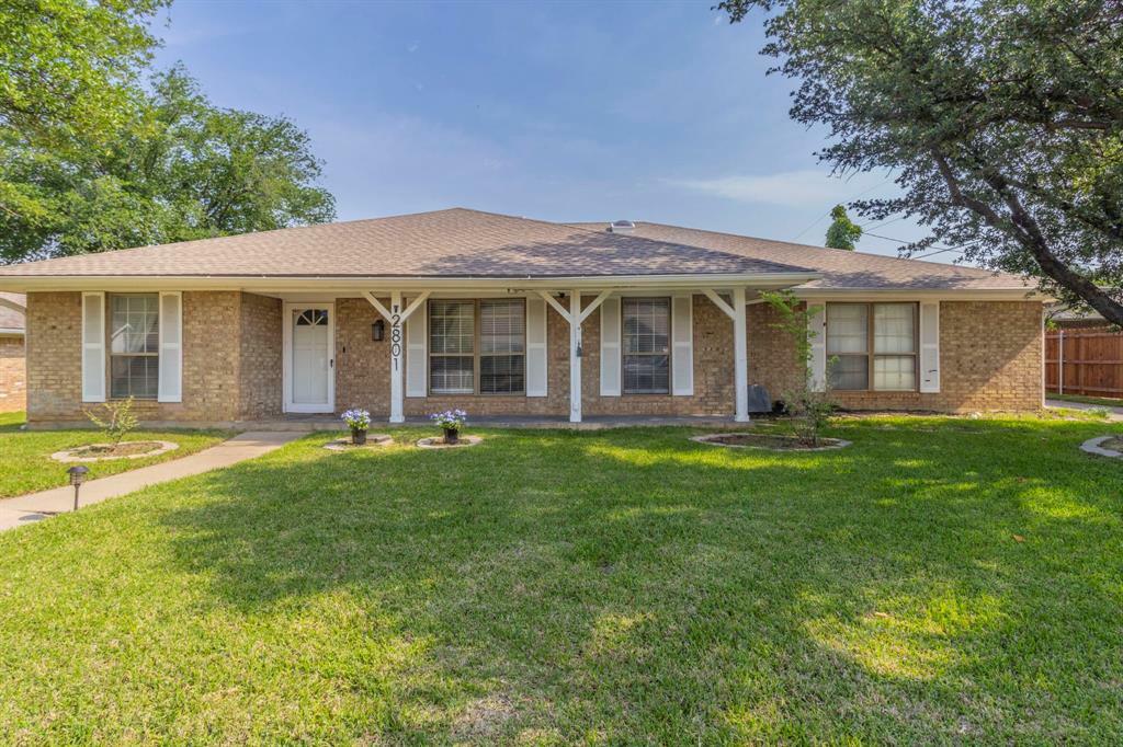 Property Photo:  2801 Peachtree Lane  TX 76013 