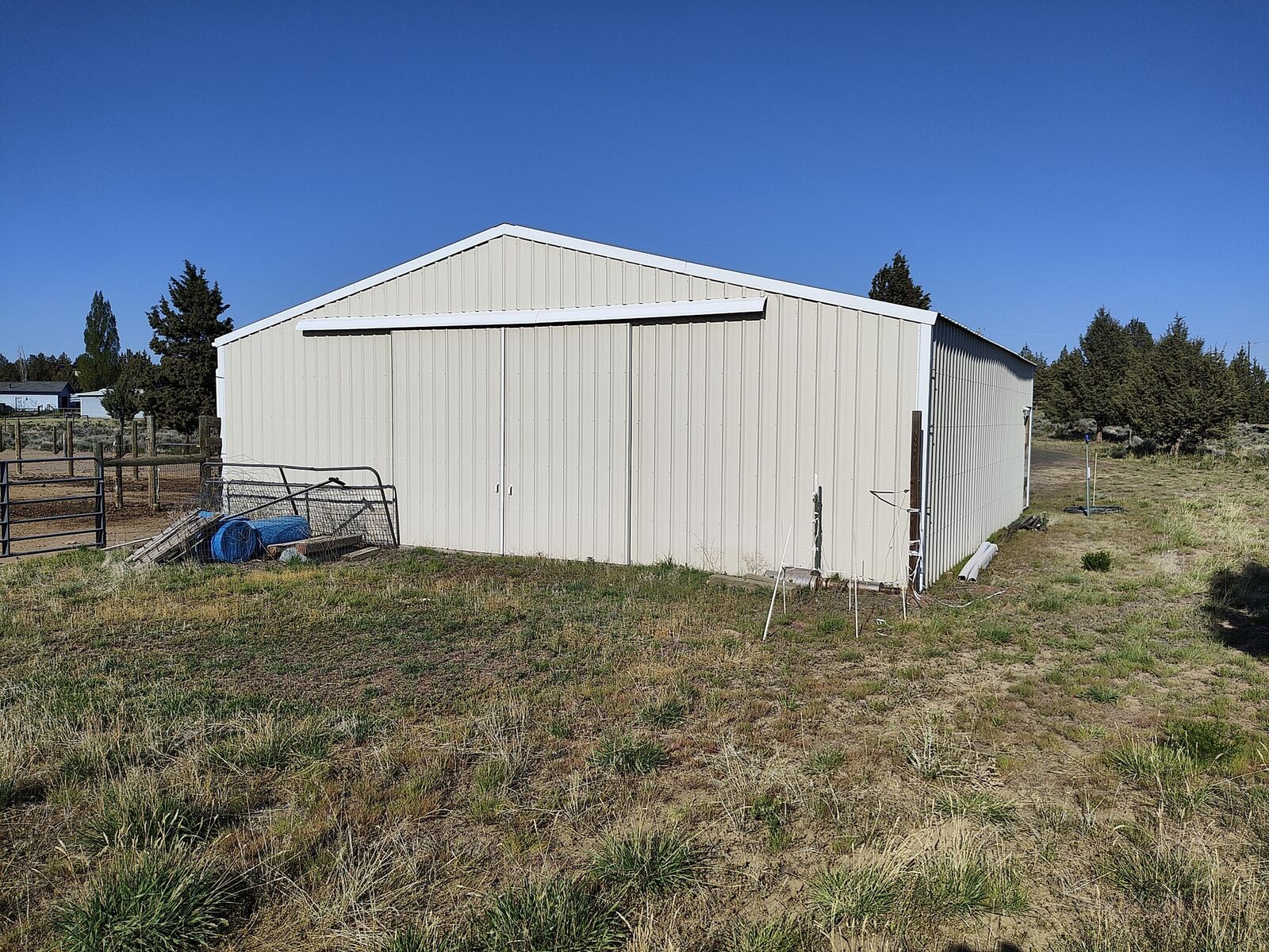 Property Photo:  13975 SW Golden Mantel Road  OR 97760 