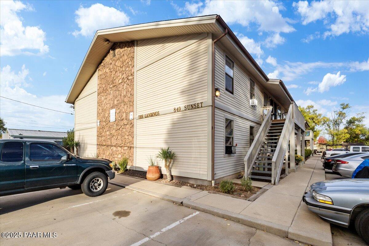 Property Photo:  849 Sunset Avenue  AZ 86305 