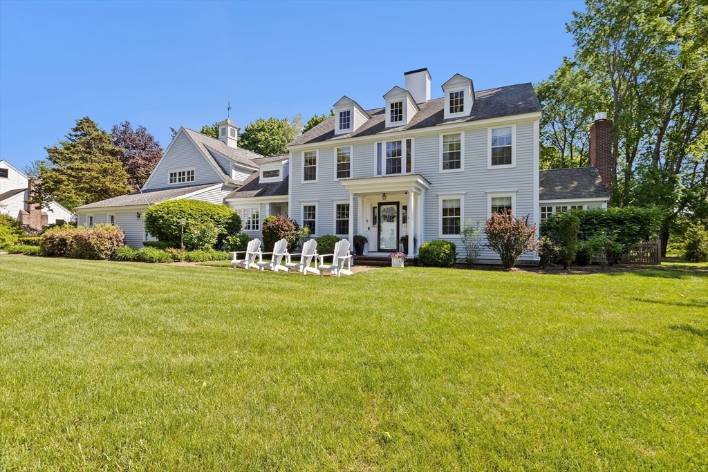 Property Photo: 4 Cutter Hill Rd MA 02043