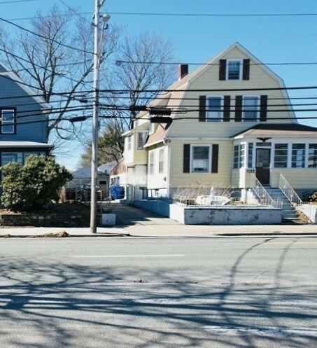 Property Photo:  1123 S Broadway  RI 02914 