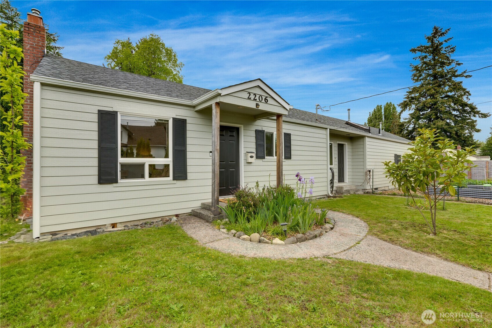 2206 N Monroe Street  Tacoma WA 98406 photo