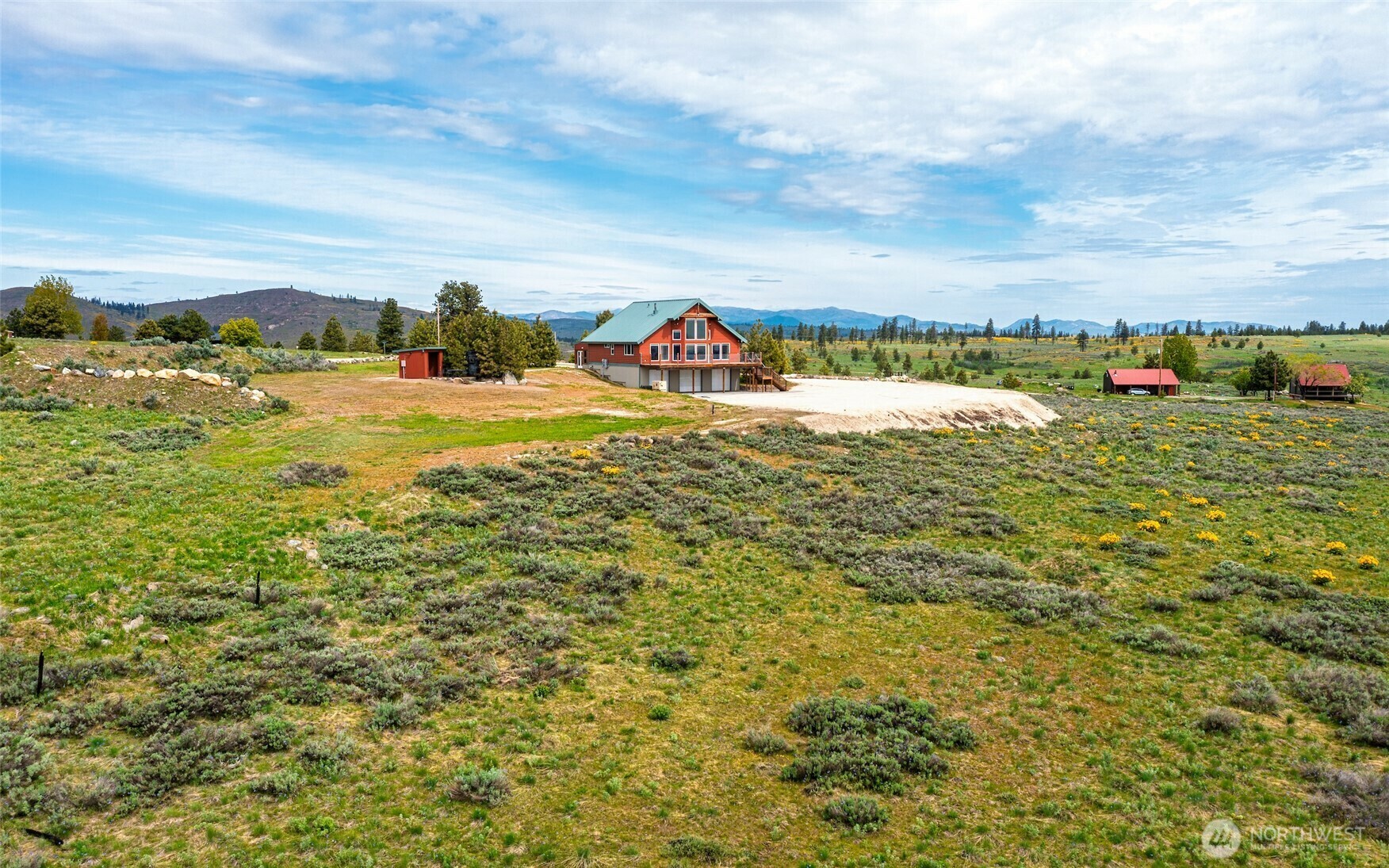 Property Photo:  27  Scenic Drive  WA 98812 